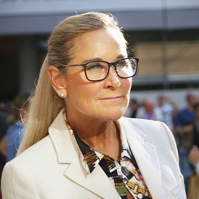 Angela Ahrendts