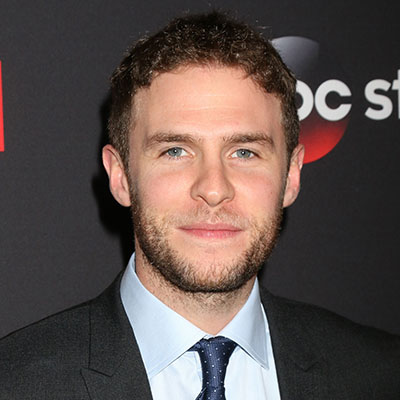 Iain De Caestecker